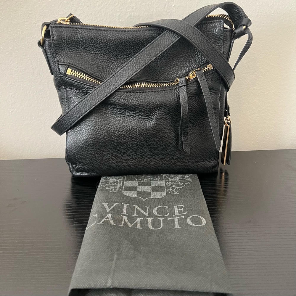 EUC Vince Camuto Staja crossbody bag